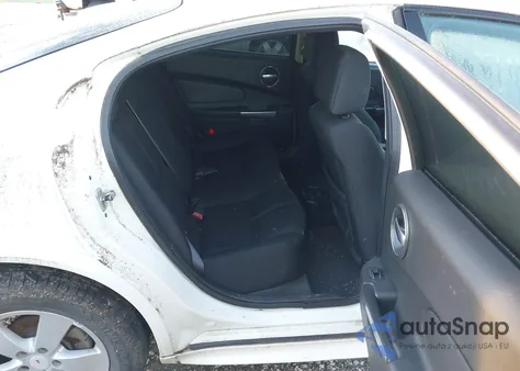 2008 Pontiac Grand Prix z USA, uszkodzony, nr VIN 2G2WP552881166610